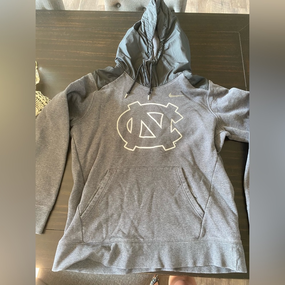 North Carolina Tar Heels Nike Hoodie with water proof hood